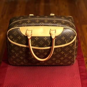 Louis Vuitton Deauville Tote